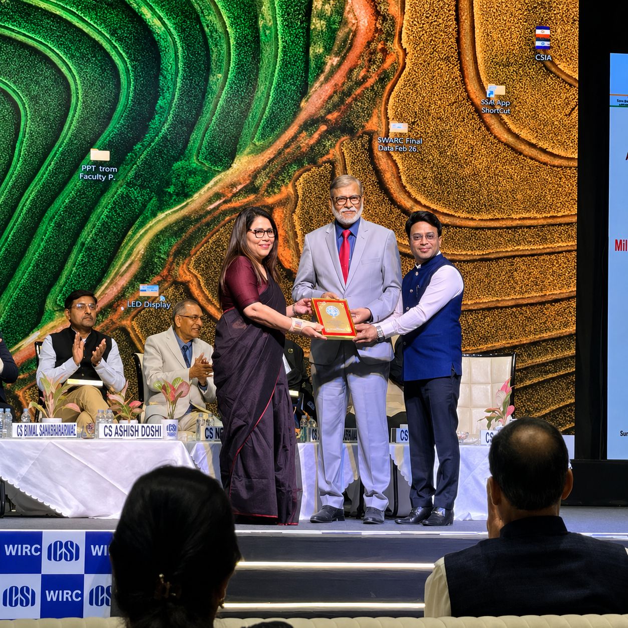 Corporate recognition moment